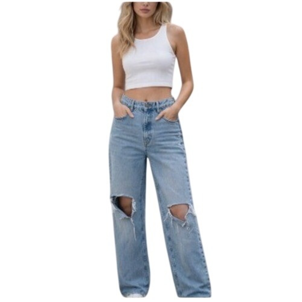 Zara Women's Light Wash Distressed High Rise Wide Leg Jeans Size‎ 2